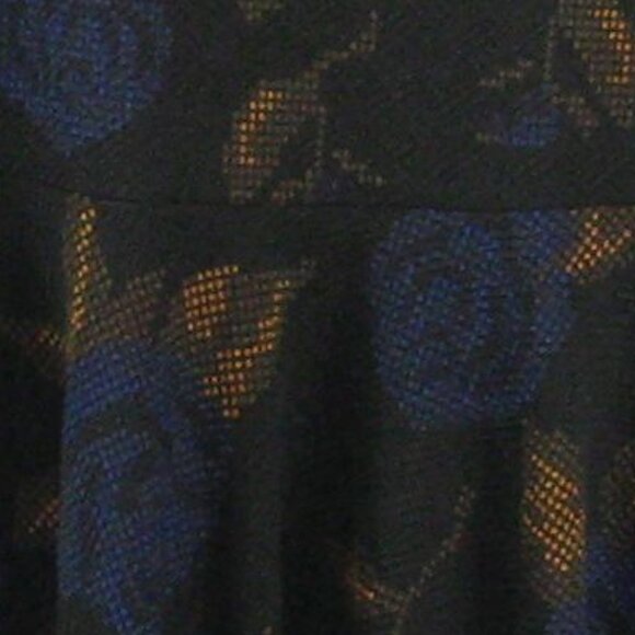 LuLaRoe Textured Stretch Black Floral Nicole Dress 2XL NWT - Picture 3 of 6